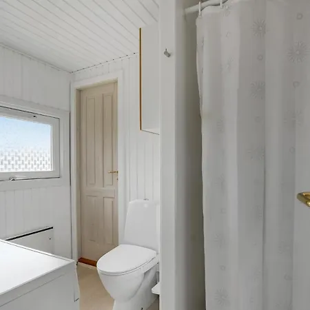 Feriehus Gorgeous In With Kitchen Nordenbro Vesteregn